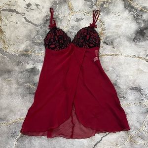 Vintage Frederick’s of Hollywood maroon mesh & lace flyaway babydoll slip dress